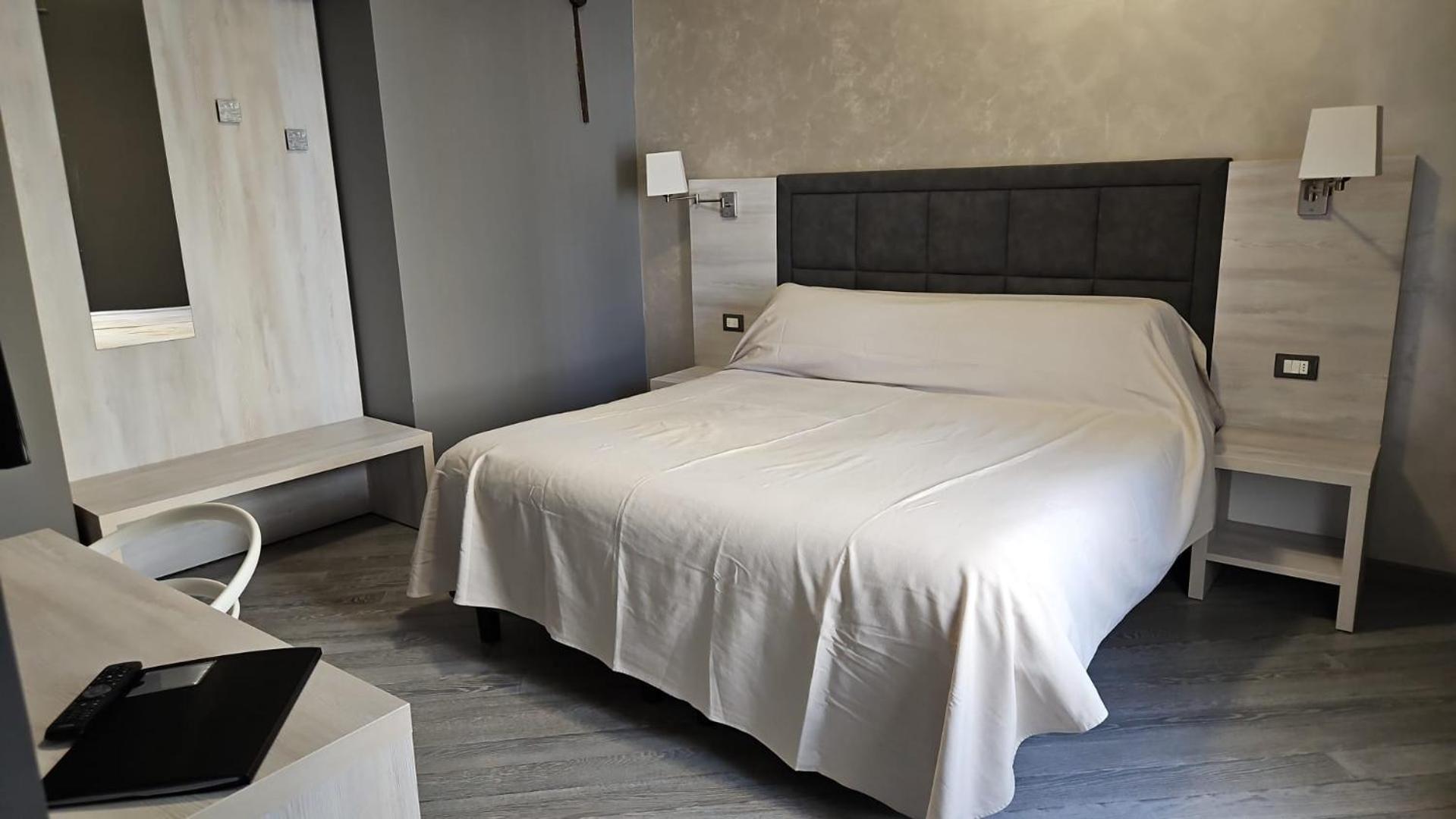 Prima Fila Due Pemium Guest House Sanremo Exterior foto